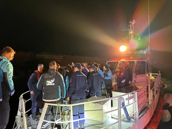 Karadeniz'de iki tanker gemisine saldırı! Bakanlık son durumu paylaştı